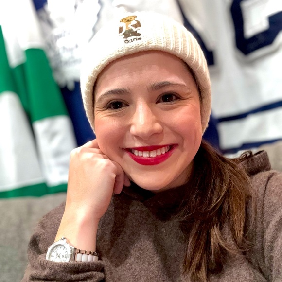 Meet your Posher, Rachel - Picture 1 of 1